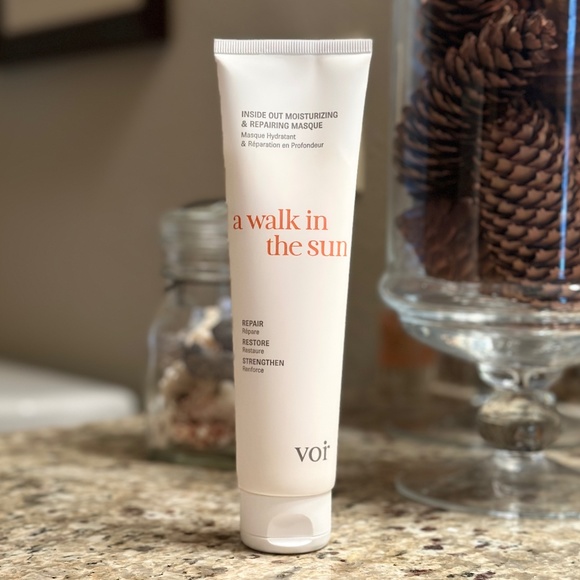 5 for $15 🦋 VOR | A Walk in the Sun: Moisturizing & Repairing Masque - Picture 3 of 3